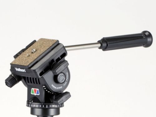 Velbon DV-7000 Tripod